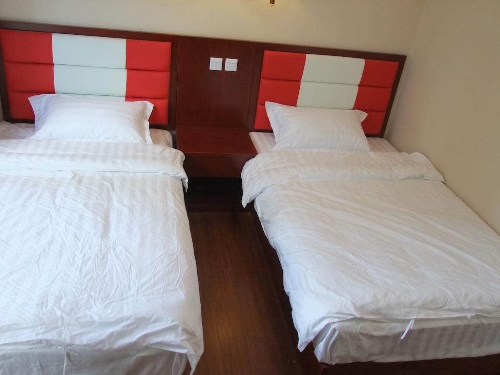 Chun Tian Hui Gu Holiday Hotel Kunming Værelse billede