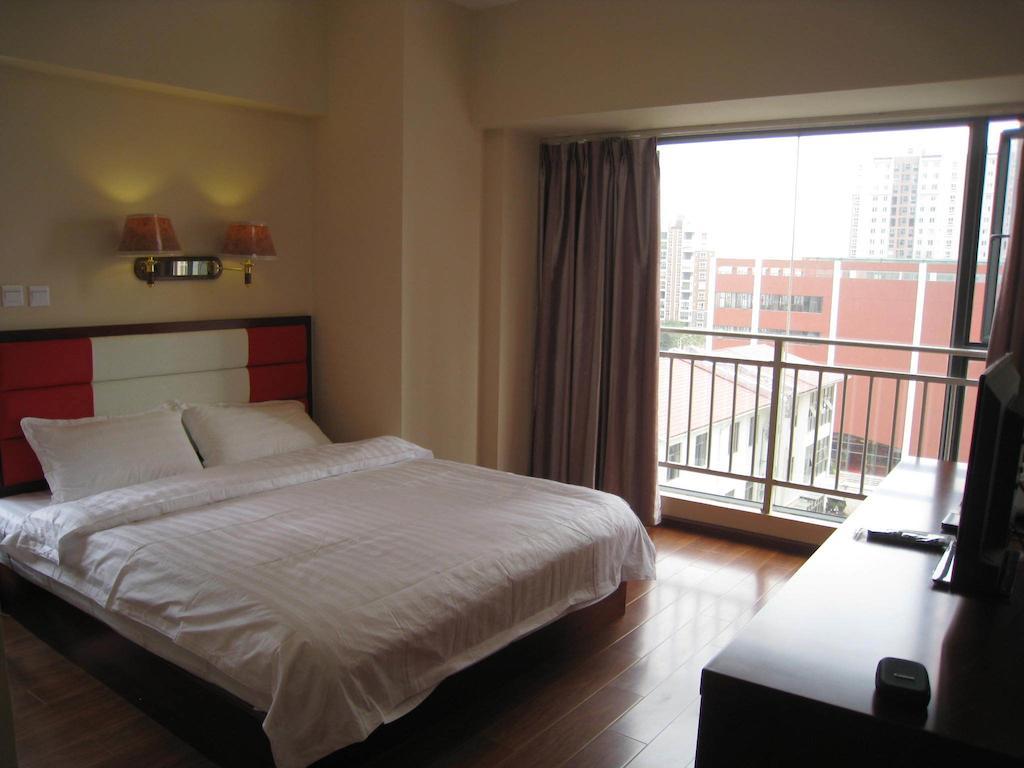 Chun Tian Hui Gu Holiday Hotel Kunming Værelse billede